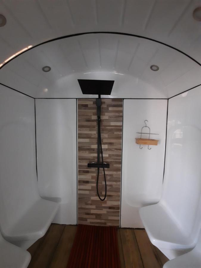 Studio Port Pin Vue Mer, Jacuzzi, Hammam, Parking Prives كاسيس المظهر الخارجي الصورة